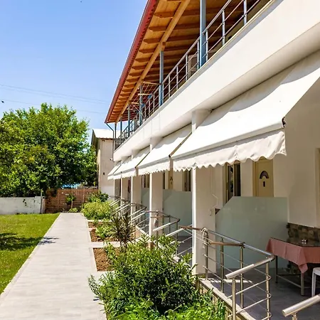 Bukuroshi Apartment *